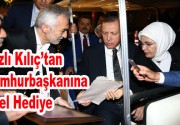 Kağıthane Belediye Başkanı’ndan Cumhurbaşkanına Özel Hediye Kağıthane Belediye Başkanı Fazlı