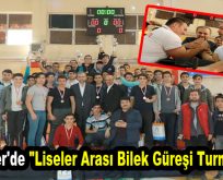 Esenler’de “Liseler Arası Bilek Güreşi Turnuvası”