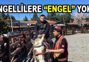 Bağcılarlı Engellilerin at binme sevinci Bağcılar Belediyesi Engelliler Sarayı kursiyerleri