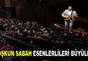 Yılların eskimeyen sanatçısı, fantezi müziğinin güçlü sesi Çoşkun Sabah, müthiş