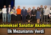 Küçükçekmece Belediyesi Geleneksel Sanatlar Akademisi’nin düzenlediği ‘Çerağ’ isimli mezuniyet programı