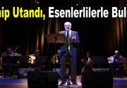 Klasik Türk Müziği sanatçısı Münip Utandı, Esenler’de sahne aldı. Dinleyenlere