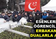 ÖĞRENCİLER ERBAKAN’I DUALARLA ANDI “Önderlerin İzinde” programı kapsamında Esenlerli öğrenciler,