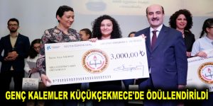 GENÇ KALEMLER KÜÇÜKÇEKMECE’DE ÖDÜLLENDİRİLDİ