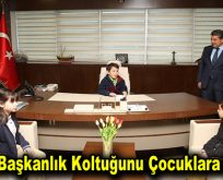 Göksu, başkanlık koltuğunu çocuklara devretti