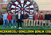 KÜÇÜKÇEKMECELİ GENÇLERİN ŞENLİK COŞKUSU Küçükçekmece Belediyesi’nin İlçe Milli Eğitim Müdürlüğü