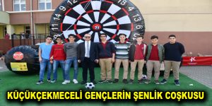 KÜÇÜKÇEKMECELİ GENÇLERİN ŞENLİK COŞKUSU