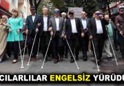Bağcılarlılar, gözlerini kapatıp ellerinde bastonlarla 1 kilometre yürüdüler 15 Ekim