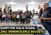 Şampiyon, Esenlerli öğrencilerle buluştu Esenlerli öğrencilerle buluşan Dünya ve Avrupa