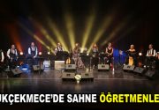 ÖĞRETMENLER GÜNLERİNİ ŞARKI SÖYLEYEREK KUTLADI Küçükçekmece’deki öğretmenler günlerini, Küçükçekmece Belediyesi’nin