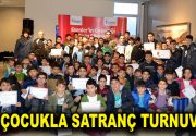 182 ÇOCUKLA SATRANÇ TURNUVASI ESGEV Spor Akademisi’nin düzenlendiği satranç turnuvasında