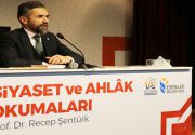 GENÇLİĞİ FÜTÜVVET KURTARACAK “Siyaset ve Ahlâk Okumaları”nda konuşan Prof. Dr.