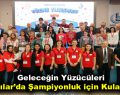 Geleceğin yüzücüleri Bağcılar’da şampiyonluk için kulaç attı