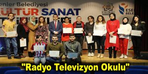 RADYO TV OKULU’NDAN MEZUNLAR