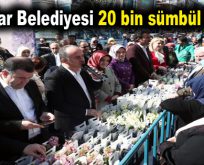 Bağcılar Belediyesi 20 bin sümbül dağıttı