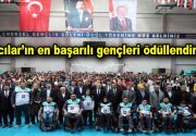 Bağcılar’ın en başarılı gençleri ödüllendirildi Gençlik ve Spor Bakanı Kasapoğlu:
