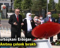 Cumhurbaşkanı Erdoğan şehitler anıtına çelenk bıraktı