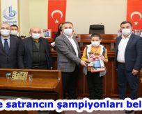 Online satrancın şampiyonları belli oldu