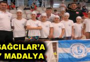 Yüzme yarışlarının ilk gününde Bağcılar’a yedi madalya Türkiye Yüzme Federasyonu