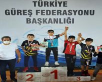 Serbest Güreş Şampiyonası’ndan Bağcılar’a madalya