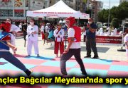 Gençler sosyal medyayı bırakıp Bağcılar Meydanı’nda spor yaptı Gençlik ve