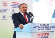 Bağcılar Meydanı’nın açılışı yapıldı Yapımına eski İstanbul Büyükşehir Belediye Başkanı