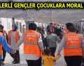 ESENLERLİ GENÇLER ÇOCUKLARA MORAL OLDU