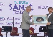 5. ESEV SANAT FESTİVALİ BAŞLADI Esenler Belediyesi bünyesinde 12 yıldır