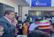 TEVFİK GÖKSU, ESENLERLİ MİNİKLERLE BULUŞTU Yeni eğitim öğretim yılının başlamasıyla
