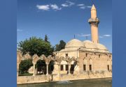 ESENLER GENÇLER ŞANLIURFA’DA! Esenlerli gençler bu sefer de Peygamberler şehri