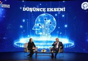 ZAFER ŞAHİN DÜŞÜNCE EKSENİ’NE KONUK OLDU Esenler Belediyesi tarafından Ali