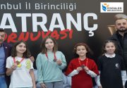 ESENLER’DE SATRANÇ TURNUVASI DÜZENLENDİ Minikler İstanbul İl Birinciliği Turnuvası’nda mücadele