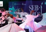 MEVLANA 750. VUSLAT YIL DÖNÜMÜNDE ESENLER’DE ANILDI Tüm dünyaya düşünceleriyle