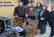 ESENLERLİ ÖĞRENCİLERDEN FİLM SETLERİNE ZİYARET Esenler Sinema Akademisi öğrencileri, çekimleri