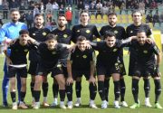 ESENLER EROKSPOR ZİRVEDE TEK BAŞINA! Esenler Erokspor, en yakın rakibi