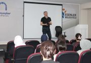 MİHMANDAR AKADEMİ YENİ DÖNEME HAZIR Esenler Belediyesi, geleceğinize mihmandarlık ediyor.