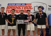 ESENLERLİ GENÇLER KUPAYA UZANDI Esenler Belediyesi’nin düzenlediği 3X3 Basketbol Turnuvası’nın
