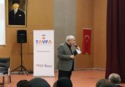 NURULLAH GENÇ BİLİNCİN ÖNEMİNİ ANLATTI Şair ve yazar Prof. Dr.