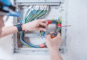 Seyyah Kardeşler Elektrik: 21 Yıllık Tecrübe ile Elektrik Sektöründe Öncü