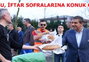 BAŞKAN GÖKSU VATANDAŞLARA PİDE İKRAM ETTİ Hafta sonu güzel havanın