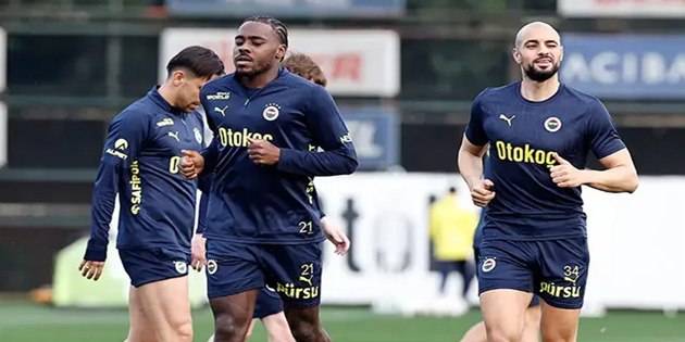Fenerbahçe, Samsunspor Maçı İçin Kenetlendi: Mourinho ve Öğrencileri Hazırlıkları Tamamladı!