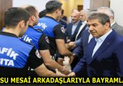 GÖKSU MESAİ ARKADAŞLARIYLA BAYRAMLAŞTI Esenler Belediye Başkanı Mehmet Tevfik Göksu,