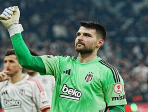 Beşiktaş’ta Ersin Destanoğlu Gelişmesi! Masada Yeni Sözleşme Var