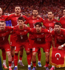 Türkiye-Paraguay Maçı Öncesi Büyük Uyarı: “Savaşçı Bir Takım Sahada Olmalı!”