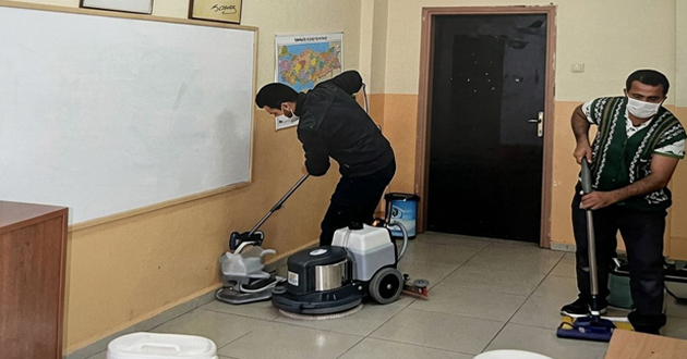 ESENLER’DE DOMUZ GRİBİ ALARMI!