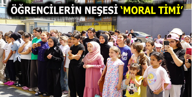 MORAL TİMİ KEYİFLİ ANLAR YAŞATMAYA DEVAM EDİYOR